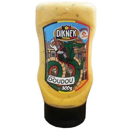 Voedingswaarde Per 100 g Energie 1590 kJ / 385 kcal Vet 36,4 g waarvan verzadigd 3,1 g Koolhydraten 12,4 g waarvan suikers 7,6 g Eiwitten 0,8 g Zout 1,4 g